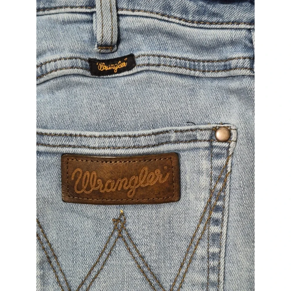 Wrangler Retro High Rise Slim Boot Jeans Mens 29x34 Light Wash Stretch Denim